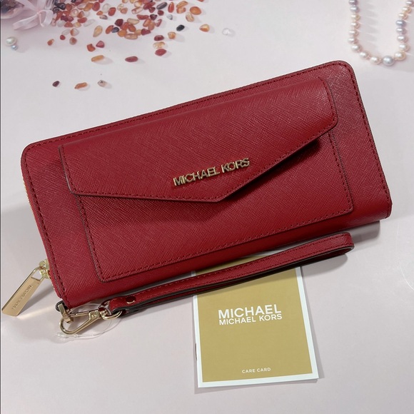 🌸 MICHAEL KORS JET SET LARGE POCKET TRAVEL WALLET RED SAFFIANO
